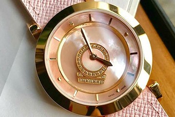 南宁劳力士手表有水雾维修